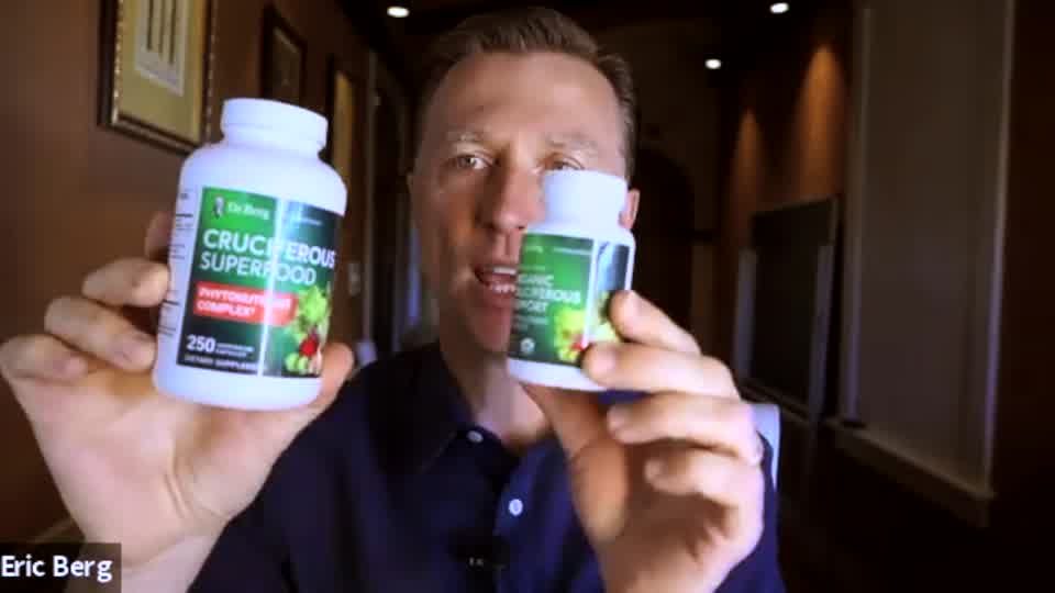 Dr. Berg gives an overview, explaining the ingredients and benefits of Organic Greens Superfood-Cruciferous Blend.